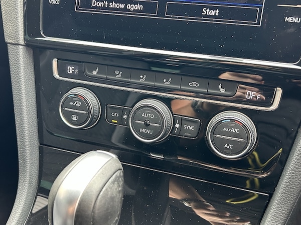 Used Volkswagen Golf 2020 for sale - 76311195: Photo 17