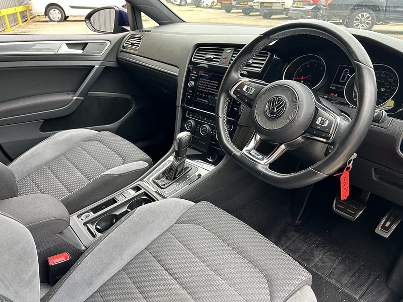 Used Volkswagen Golf 2020 for sale - 76311195: Photo 3