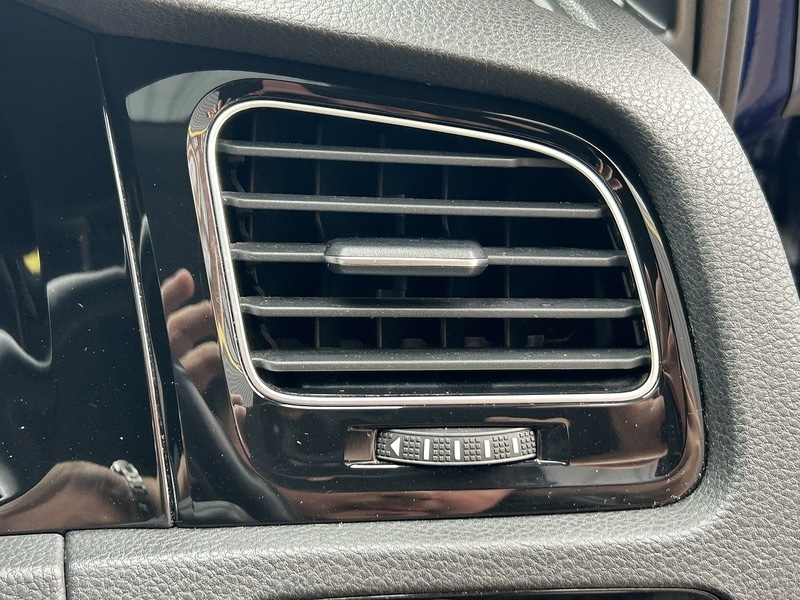 Used Volkswagen Golf 2020 for sale - 76311195: Photo 9