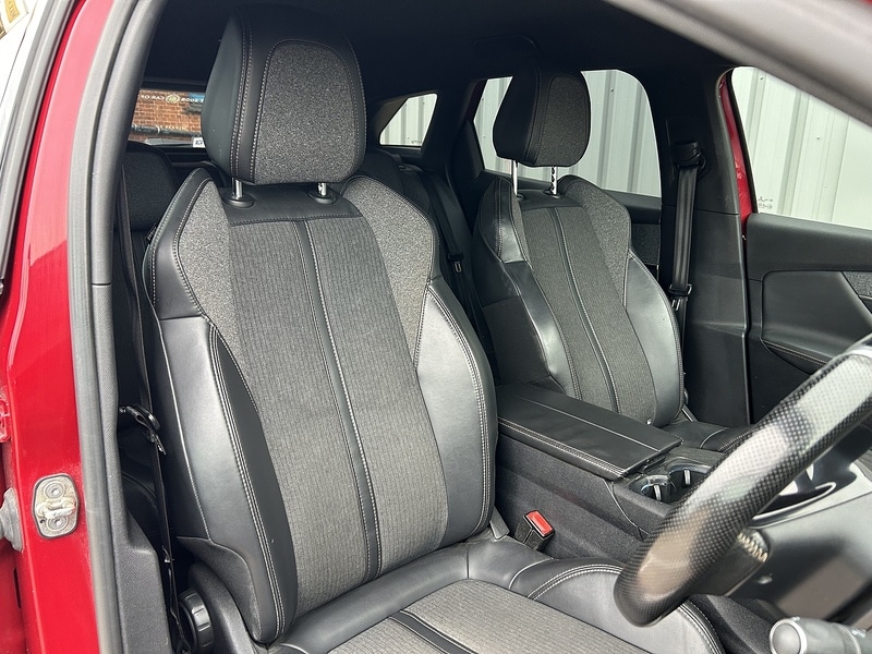 Used Peugeot 3008 2017 for sale - 77038579: Photo 17