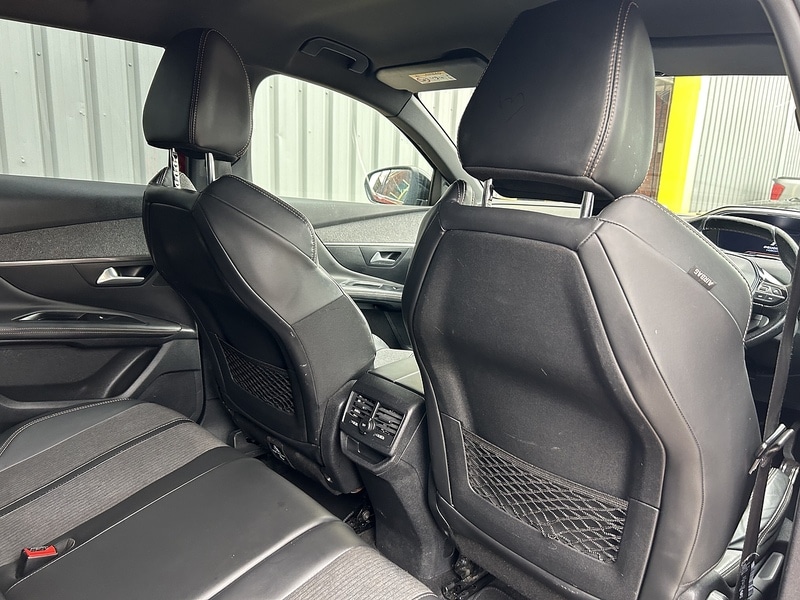 Used Peugeot 3008 2017 for sale - 77038579: Photo 23