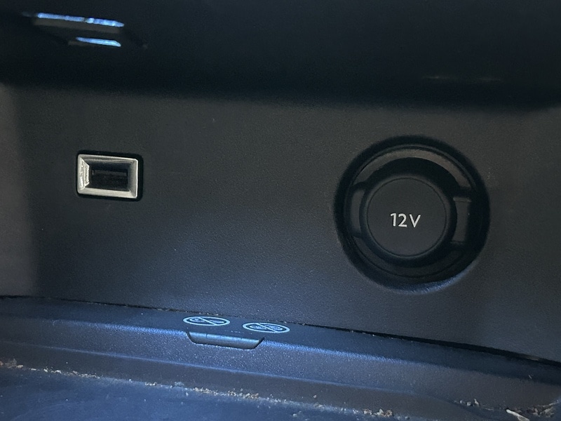 Used Peugeot 3008 2017 for sale - 77038579: Photo 32