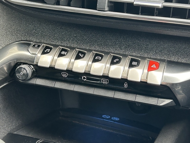 Used Peugeot 3008 2017 for sale - 77038579: Photo 62