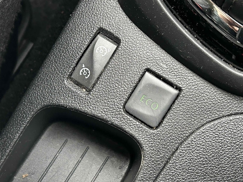 Used Renault Captur 2016 for sale - 76090094: Photo 25