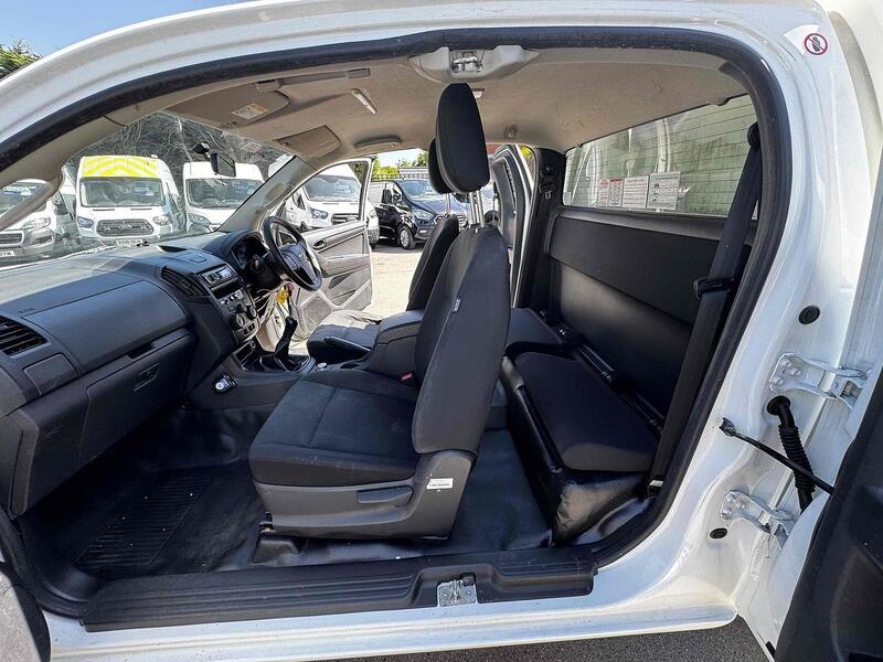 Used Isuzu D-Max 2018 for sale - 77437765: Photo 36