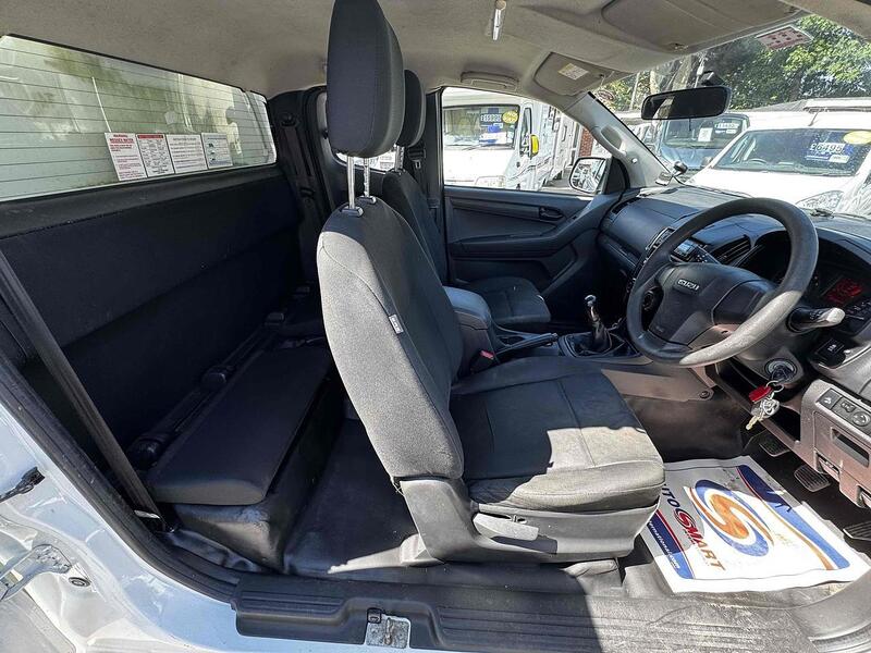 Used Isuzu D-Max 2018 for sale - 77437765: Photo 44