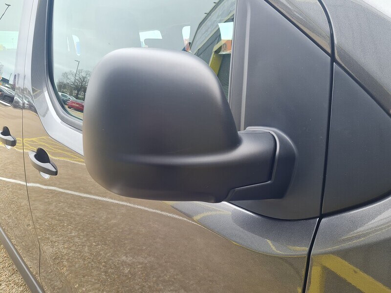 Used Vauxhall Vivaro Life 2022 for sale - 77720659: Photo 25