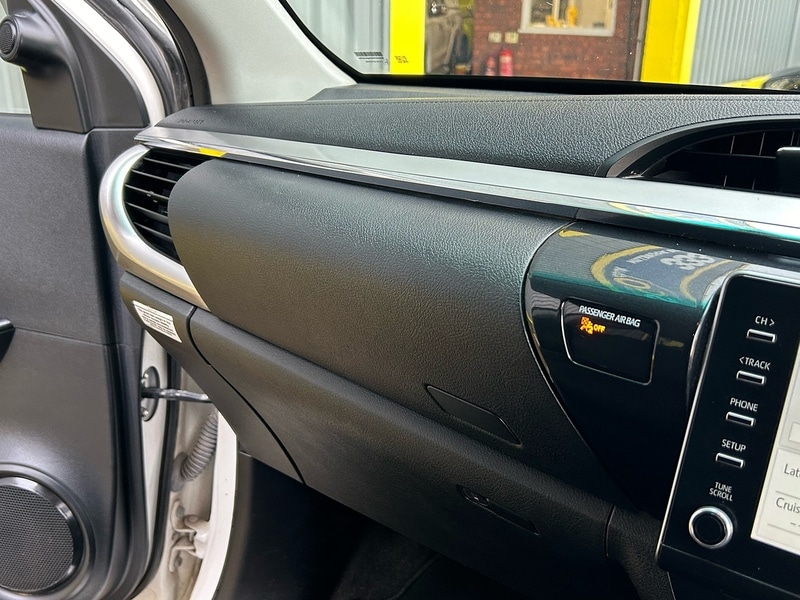 Used Toyota Hilux 2022 for sale - 76798801: Photo 29