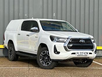 Used Toyota Hilux 2022 for sale - 76798801: Photo