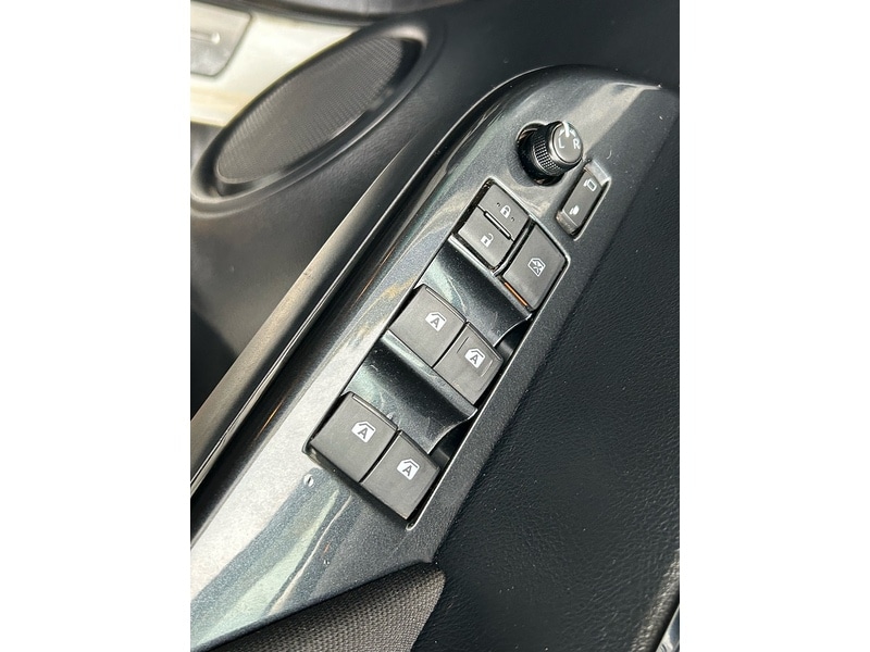 Used Toyota Hilux 2022 for sale - 76798801: Photo 44