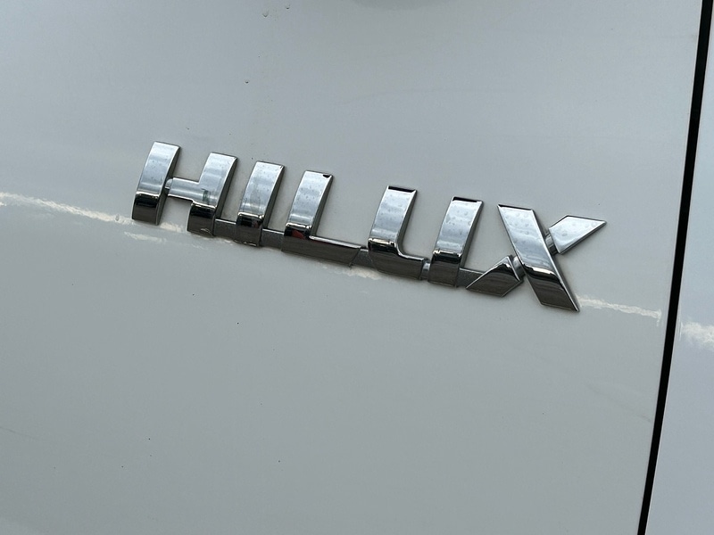 Used Toyota Hilux 2022 for sale - 76798801: Photo 47