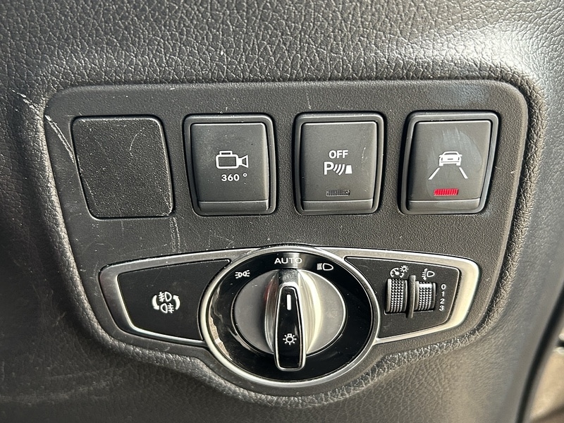 Used Mercedes-Benz X Class 2019 for sale - 76346048: Photo 16