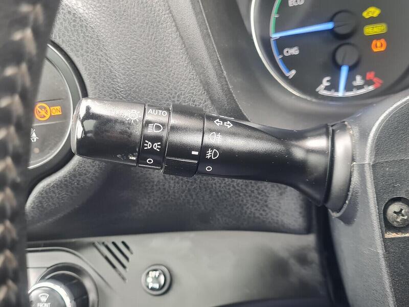 Used Toyota Yaris 2018 for sale - 78097483: Photo 24