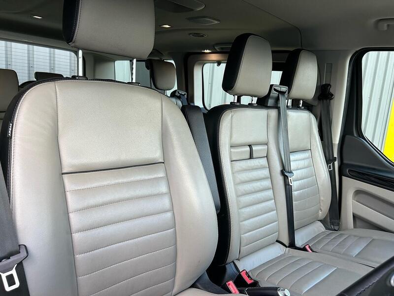 Used Ford Tourneo Custom 2022 for sale - 76784468: Photo 5