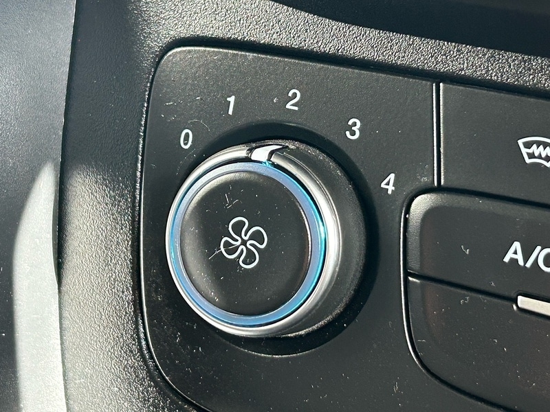 Used Ford Transit Connect 2020 for sale - 77188934: Photo 60