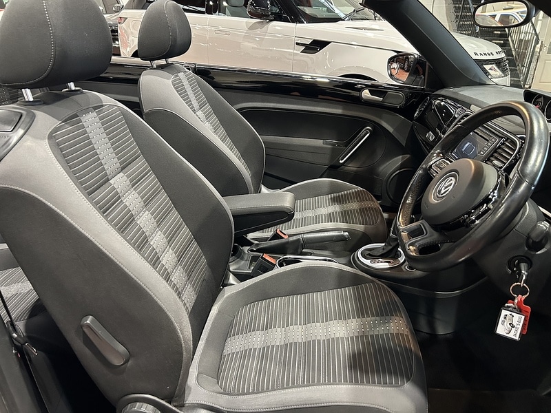 Used Volkswagen Beetle 2016 for sale - 77086541: Photo 11