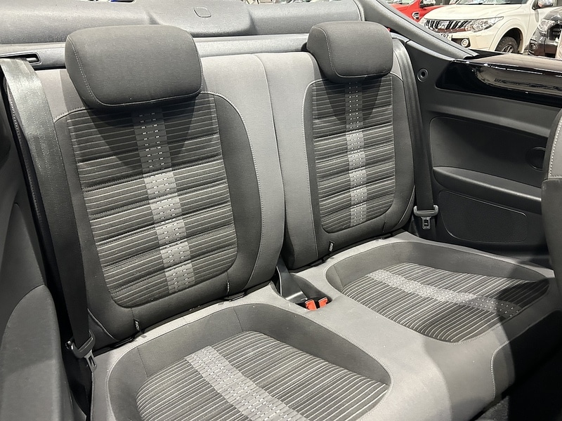 Used Volkswagen Beetle 2016 for sale - 77086541: Photo 17