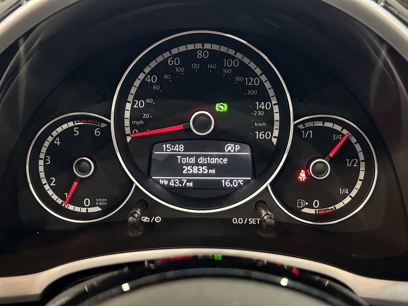 Used Volkswagen Beetle 2016 for sale - 77086541: Photo 22