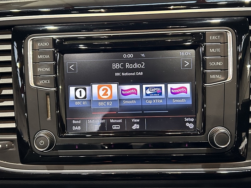 Used Volkswagen Beetle 2016 for sale - 77086541: Photo 27