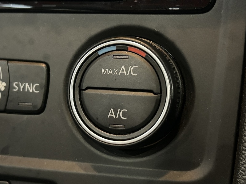 Used Volkswagen Beetle 2016 for sale - 77086541: Photo 29