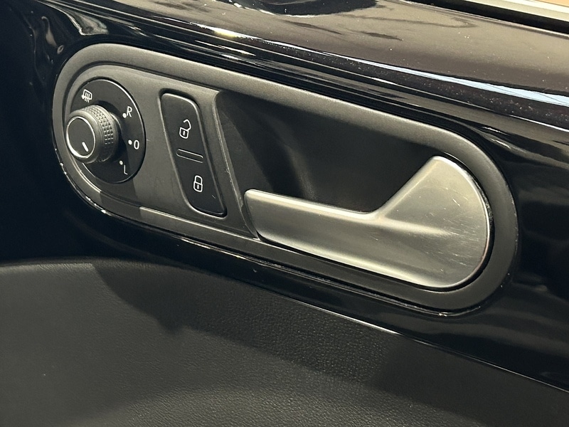 Used Volkswagen Beetle 2016 for sale - 77086541: Photo 43