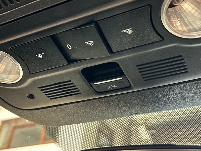 Used Volkswagen Beetle 2016 for sale - 77086541: Photo 54