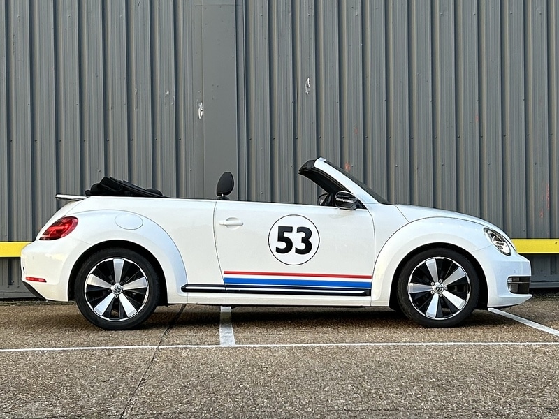 Used Volkswagen Beetle 2016 for sale - 77086541: Photo 9