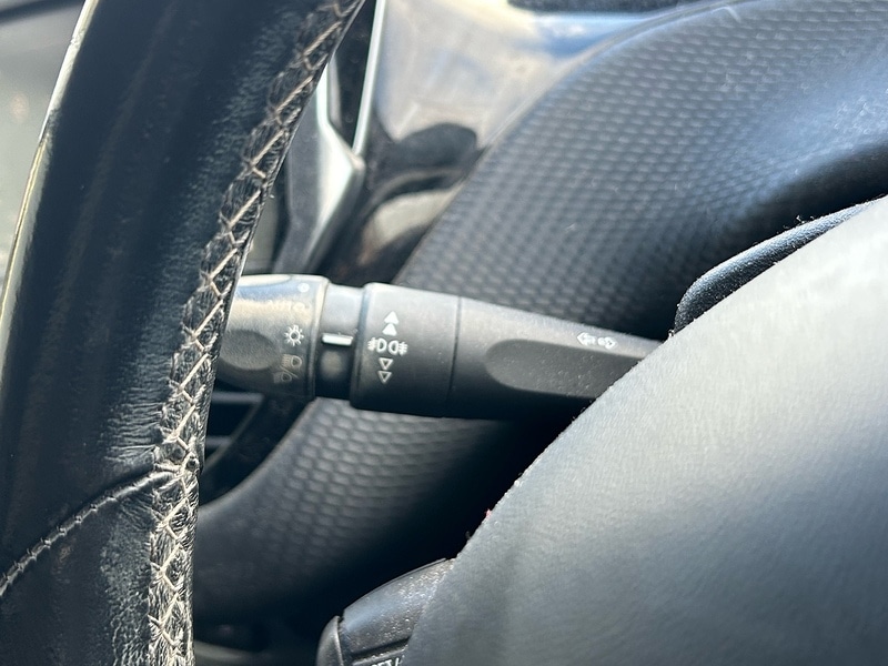 Used Peugeot 2008 2017 for sale - 77234445: Photo 7