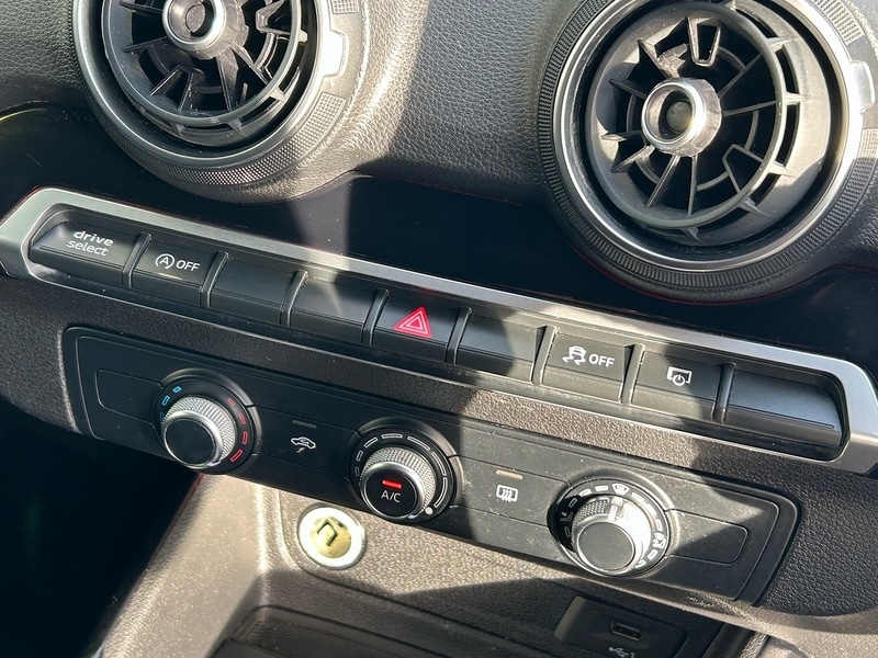 Used Audi Q2 2020 for sale - 76712122: Photo 32