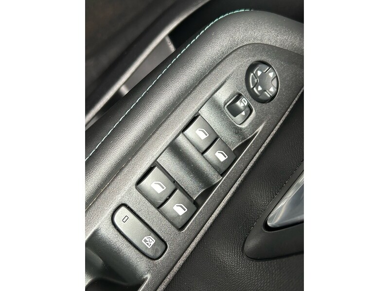 Used Peugeot 208 2022 for sale - 76792963: Photo 54