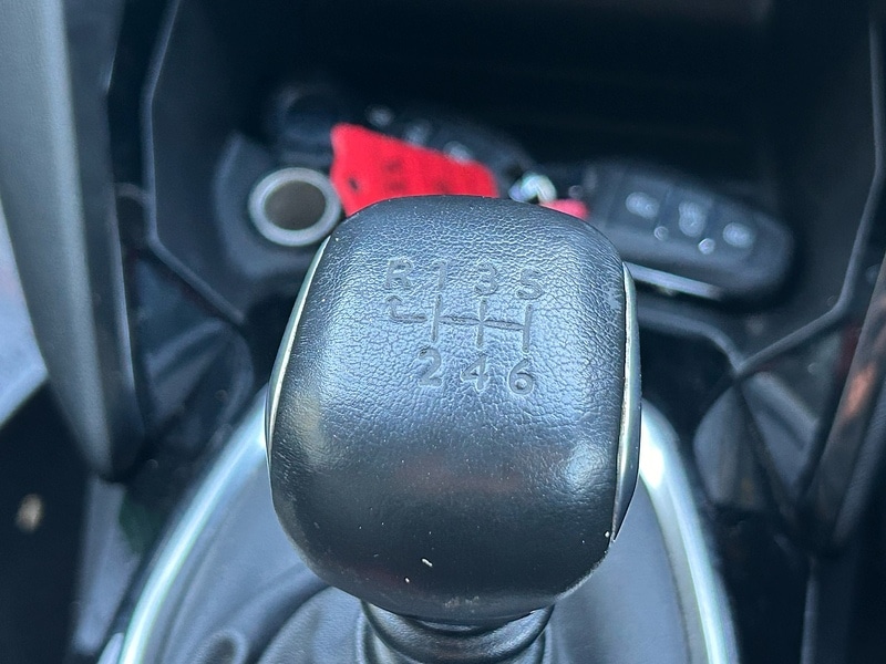 Used Peugeot 208 2022 for sale - 76792963: Photo 9