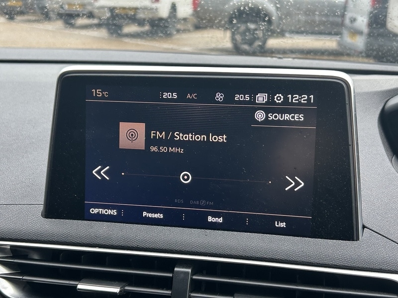 Used Peugeot 5008 2019 for sale - 76450377: Photo 15