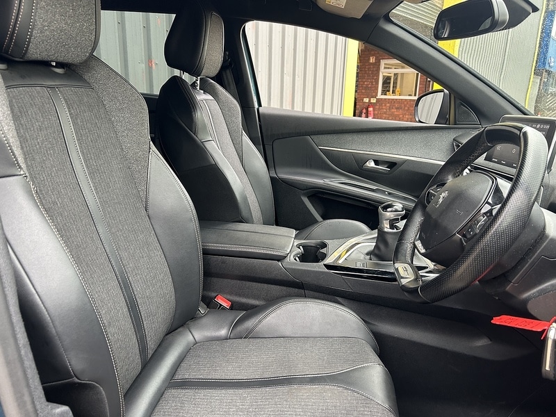 Used Peugeot 5008 2019 for sale - 76450377: Photo 3