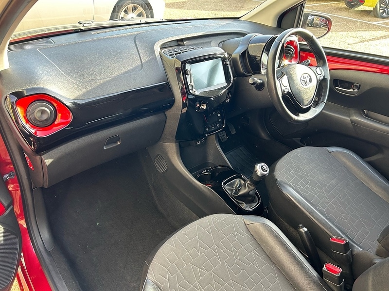 Used Toyota AYGO 2021 for sale - 76712096: Photo 15