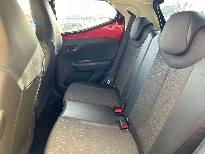 Used Toyota AYGO 2021 for sale - 76712096: Photo 18