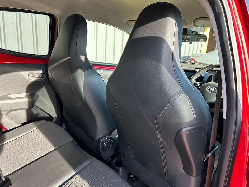Used Toyota AYGO 2021 for sale - 76712096: Photo 20