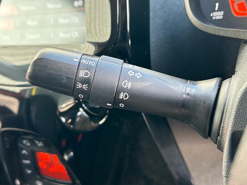 Used Toyota AYGO 2021 for sale - 76712096: Photo 25