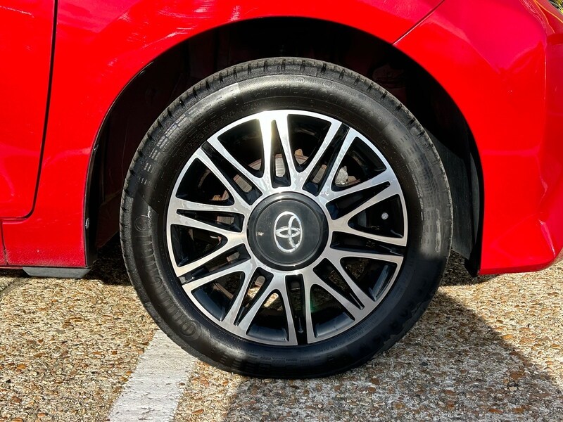 Used Toyota AYGO 2021 for sale - 76712096: Photo 41