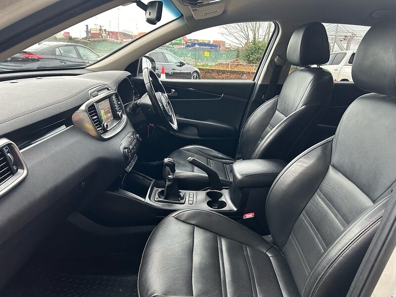 Used Kia Sorento for sale - 77475596: Photo 16