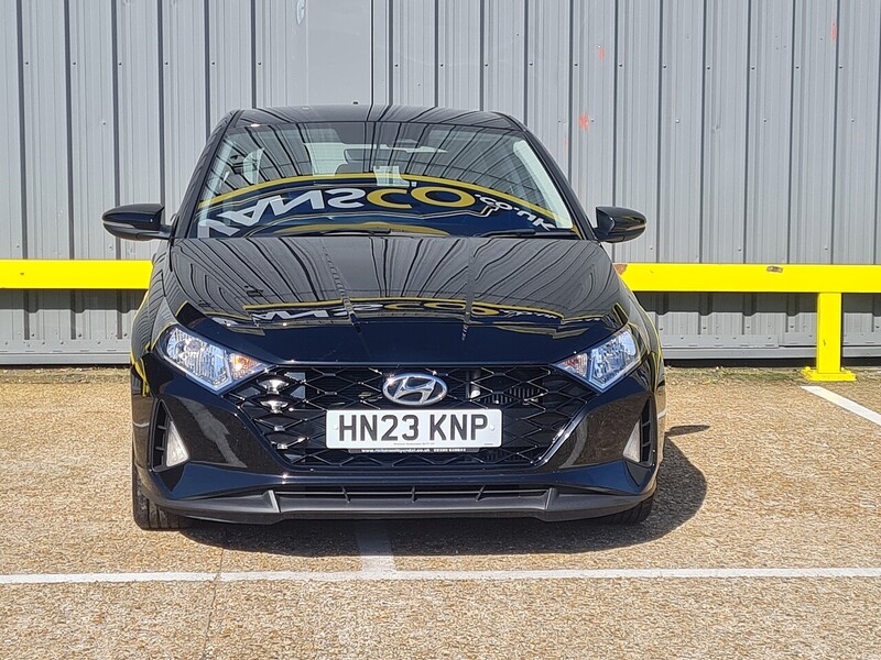 Used Hyundai i20 2023 for sale - 77937410: Photo 3