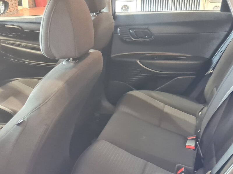 Used Hyundai i20 2023 for sale - 77937410: Photo 30