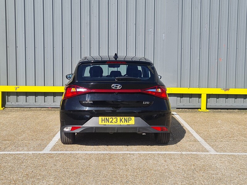 Used Hyundai i20 2023 for sale - 77937410: Photo 8