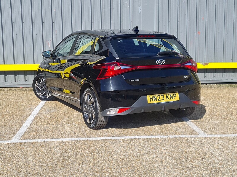 Used Hyundai i20 2023 for sale - 77937410: Photo 9