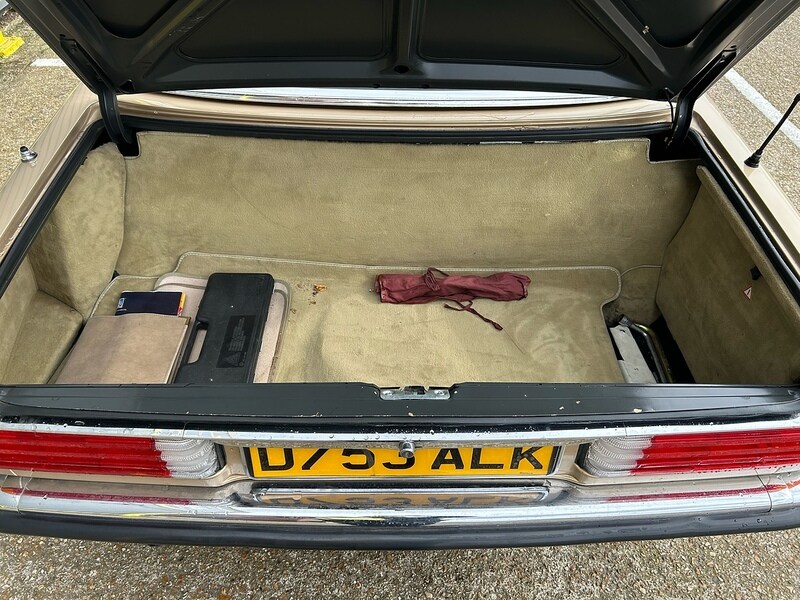 Used Mercedes-Benz SL for sale - 77272326: Photo 44