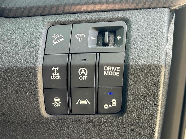 Used Hyundai Santa Fe 2017 for sale - 76106368: Photo 21