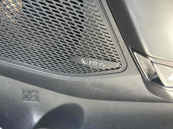 Used Hyundai Santa Fe 2017 for sale - 76106368: Photo 7