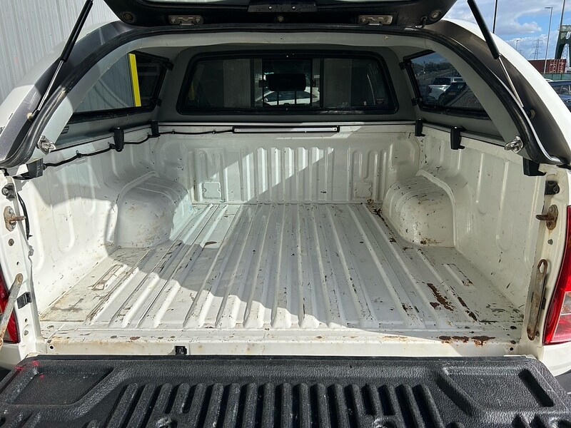 Used Toyota Hilux for sale - 77749192: Photo 23