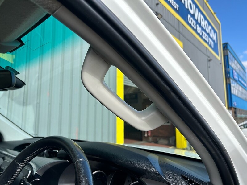 Used Toyota Hilux for sale - 77749192: Photo 25