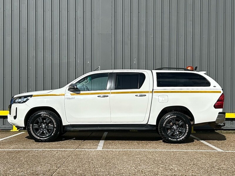 Used Toyota Hilux for sale - 77749192: Photo 4