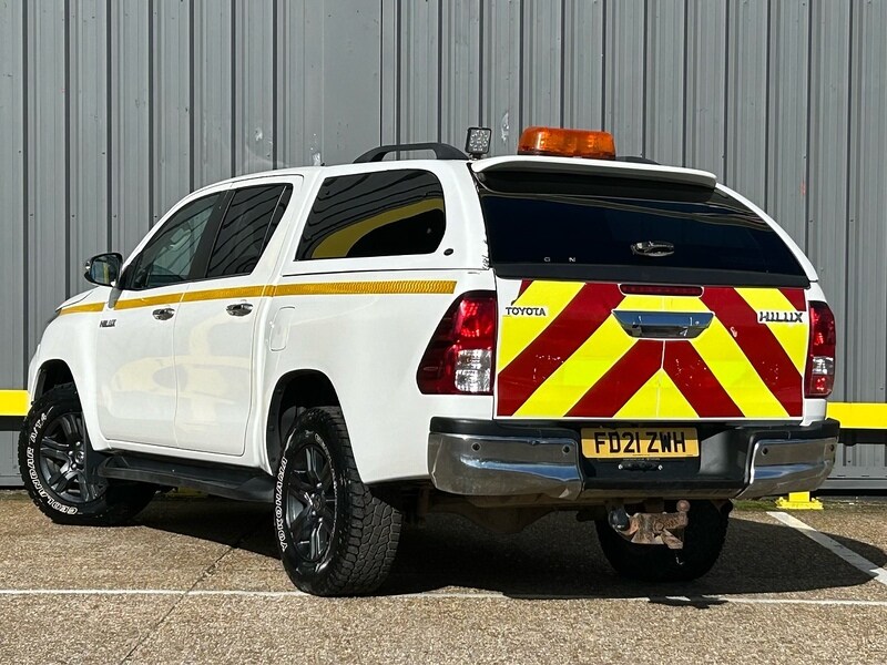 Used Toyota Hilux for sale - 77749192: Photo 5